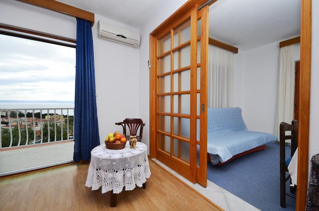 Apartments Ana Baška Voda Quarto foto